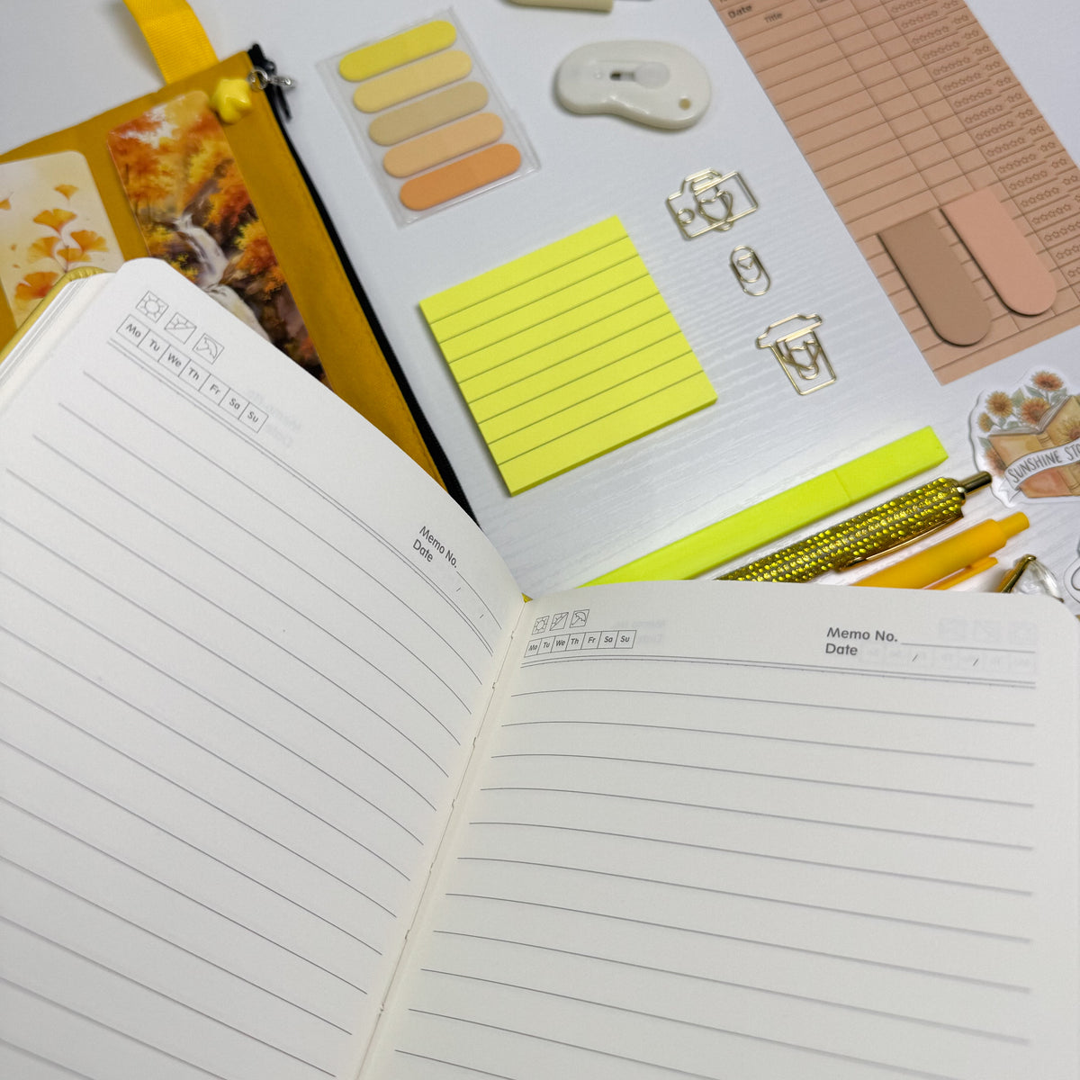 Sunny Yellow Reader's Stationery Set
